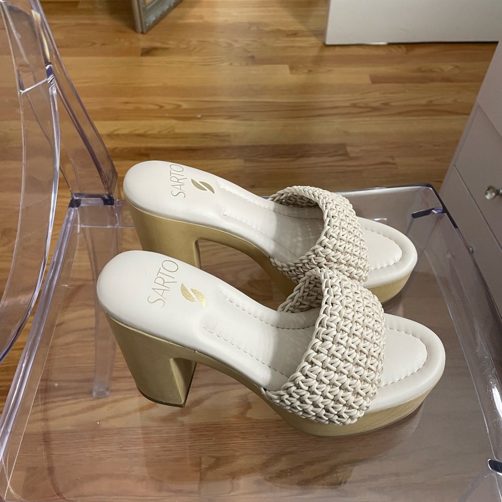 Sarto 7 cream wooden platform heels #Poshmark